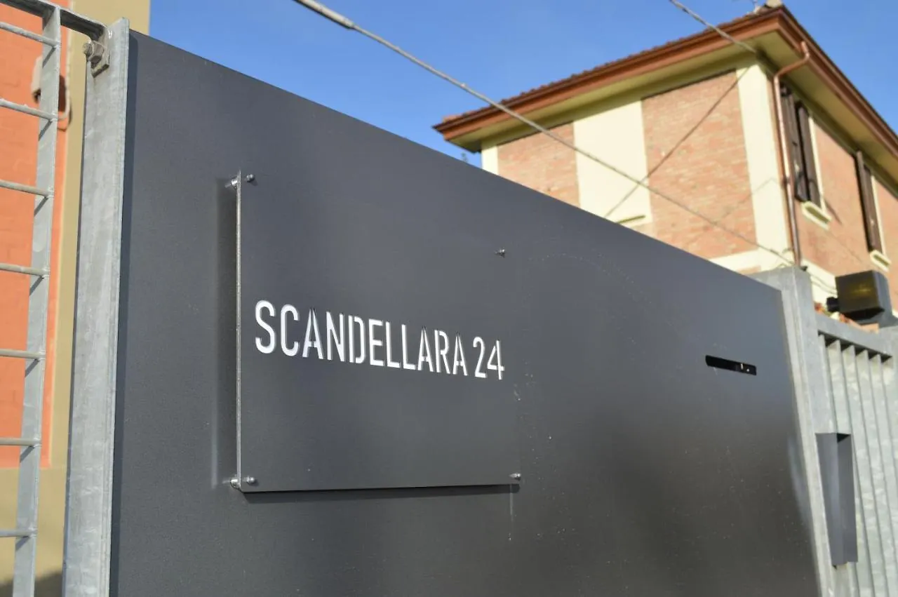 Camere Scandellara 24 Bologne 0*,  Italie