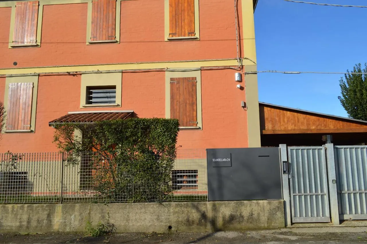 Camere Scandellara 24 Bologne Italie